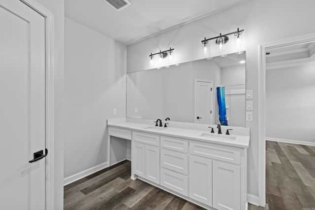26543 S Sardis Road, Bauxite, AR 72011