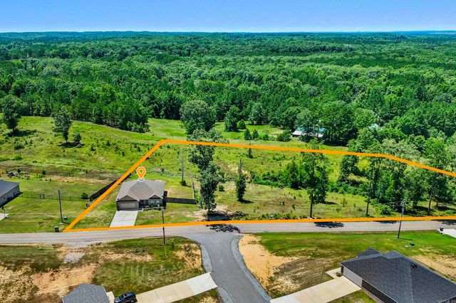 26543 S Sardis Road, Bauxite, AR 72011