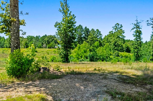 26543 S Sardis Road, Bauxite, AR 72011