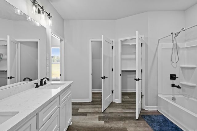 26543 S Sardis Road, Bauxite, AR 72011