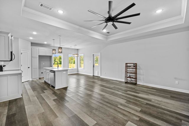 26543 S Sardis Road, Bauxite, AR 72011