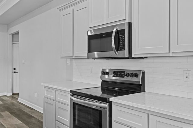 26543 S Sardis Road, Bauxite, AR 72011