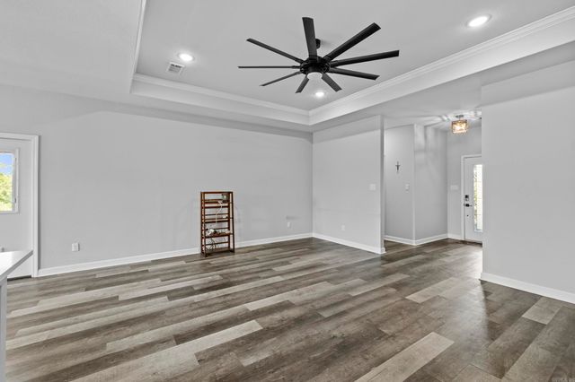 26543 S Sardis Road, Bauxite, AR 72011