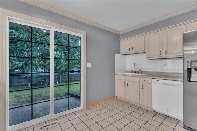 700 Cherry Hill Road, Dyer, IN 46311