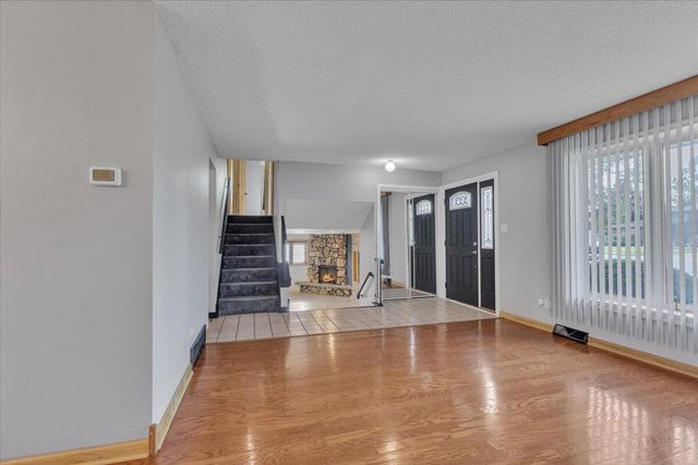 700 Cherry Hill Road, Dyer, IN 46311