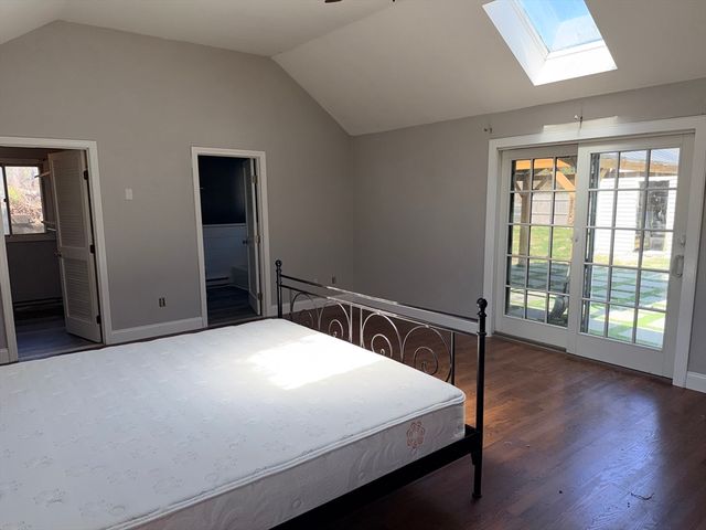 20 Nicholas Ave, Plymouth, MA 02360