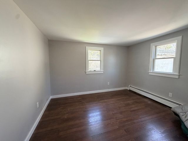 20 Nicholas Ave, Plymouth, MA 02360