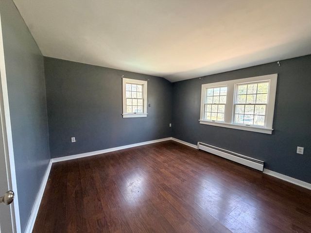 20 Nicholas Ave, Plymouth, MA 02360