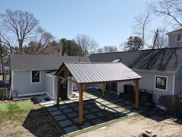 20 Nicholas Ave, Plymouth, MA 02360