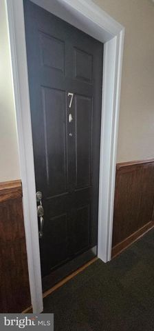 369 LOCUST ST, Columbia, PA 17512