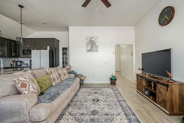 9501 NW 93rd Street, Yukon, OK 73099