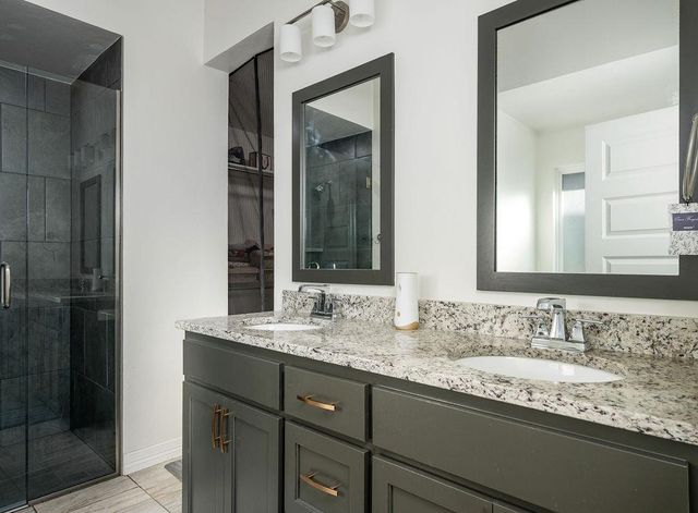 9501 NW 93rd Street, Yukon, OK 73099