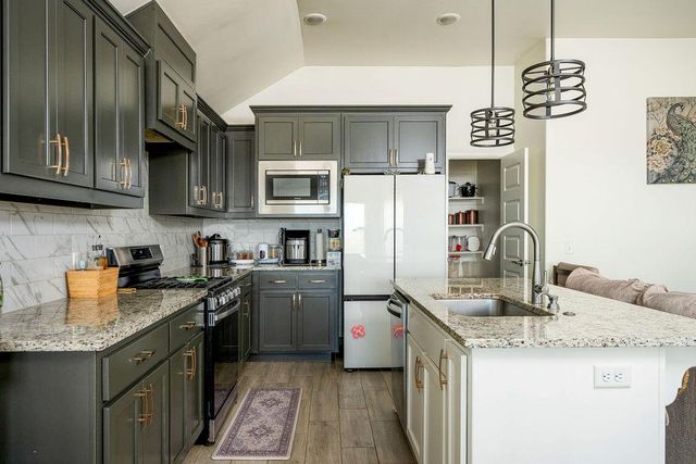 9501 NW 93rd Street, Yukon, OK 73099