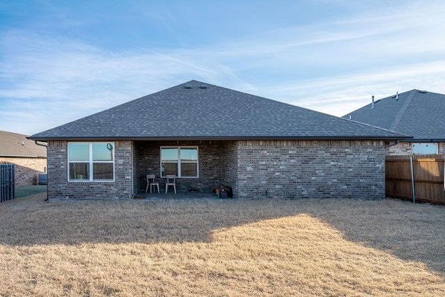 9501 NW 93rd Street, Yukon, OK 73099