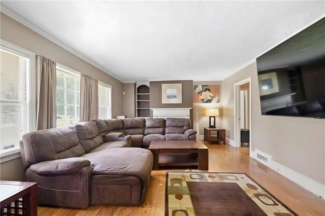 1337 Pollard Drive SW, Atlanta, GA 30311
