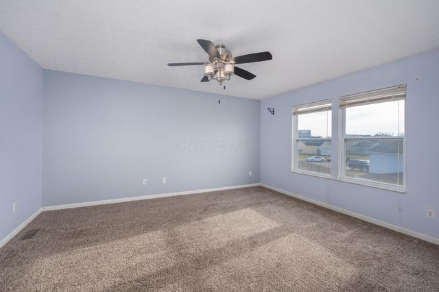 306 Eagles Nest Avenue, Johnstown, OH 43031