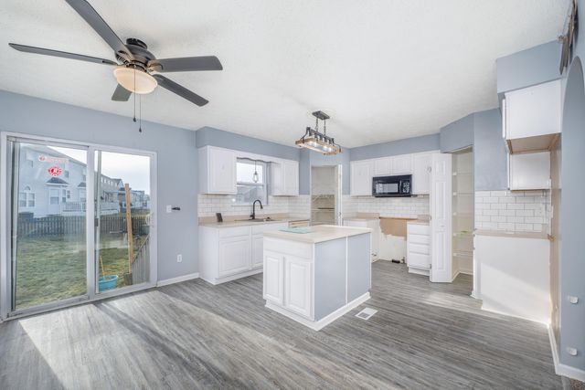 306 Eagles Nest Avenue, Johnstown, OH 43031