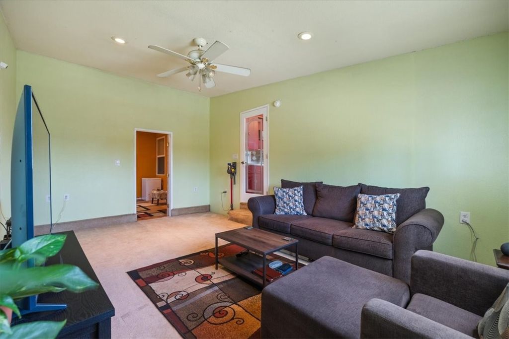 Image 22 of property listing at 3139 Winlow Street, San Diego, CA 92105