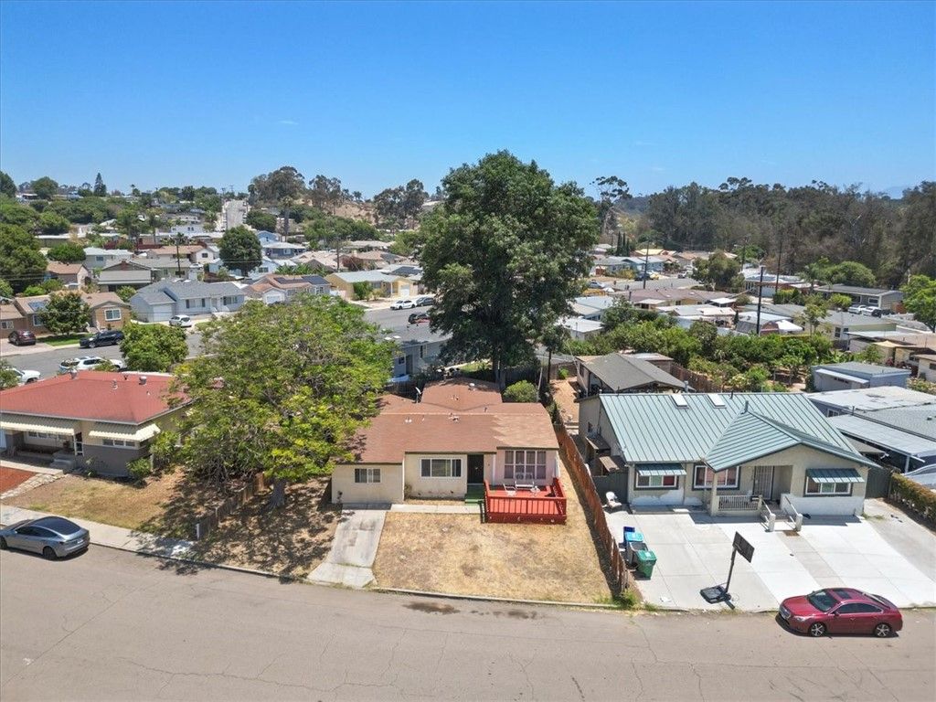 Image 30 of property listing at 3139 Winlow Street, San Diego, CA 92105