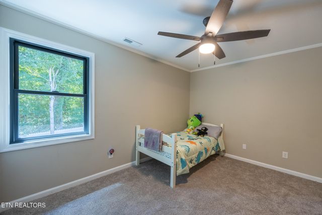 1313 English Lane, Athens, TN 37303