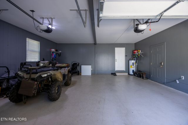 1313 English Lane, Athens, TN 37303