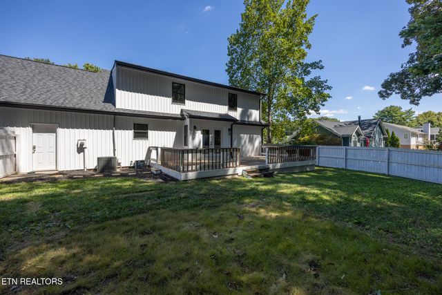 1313 English Lane, Athens, TN 37303