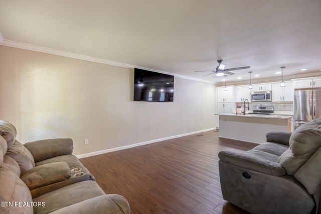 1313 English Lane, Athens, TN 37303