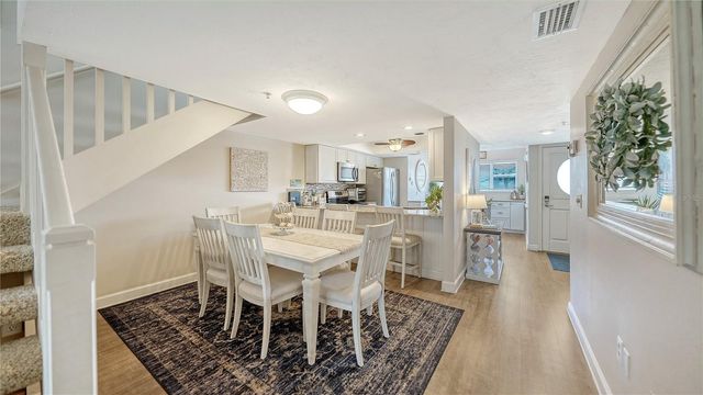 1350 SIESTA BAYSIDE DRIVE 1350B, Sarasota, FL 34242