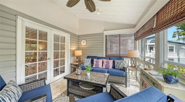 1350 SIESTA BAYSIDE DRIVE 1350B, Sarasota, FL 34242