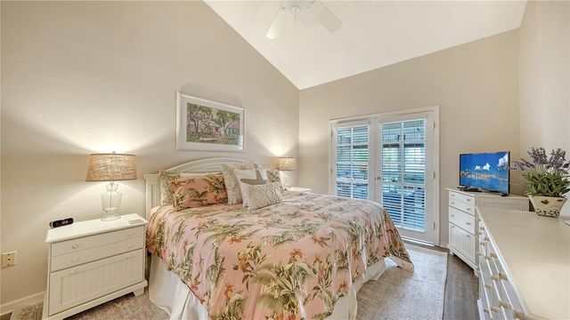 1350 SIESTA BAYSIDE DRIVE 1350B, Sarasota, FL 34242