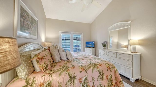 1350 SIESTA BAYSIDE DRIVE 1350B, Sarasota, FL 34242