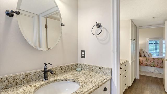 1350 SIESTA BAYSIDE DRIVE 1350B, Sarasota, FL 34242