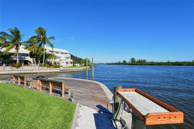 1350 SIESTA BAYSIDE DRIVE 1350B, Sarasota, FL 34242