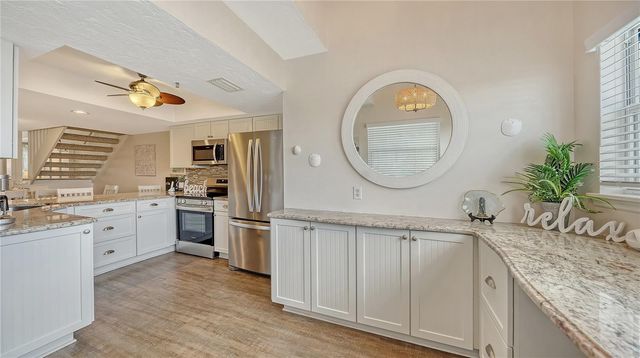 1350 SIESTA BAYSIDE DRIVE 1350B, Sarasota, FL 34242