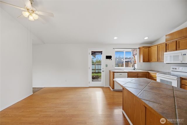 19216 Crown Ridge Boulevard, Arlington, WA 98223