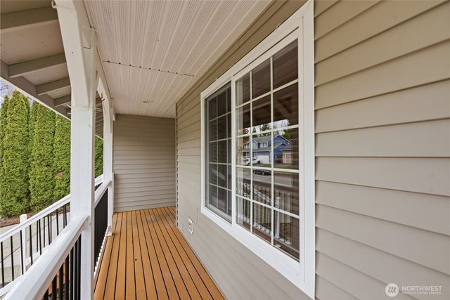 19216 Crown Ridge Boulevard, Arlington, WA 98223