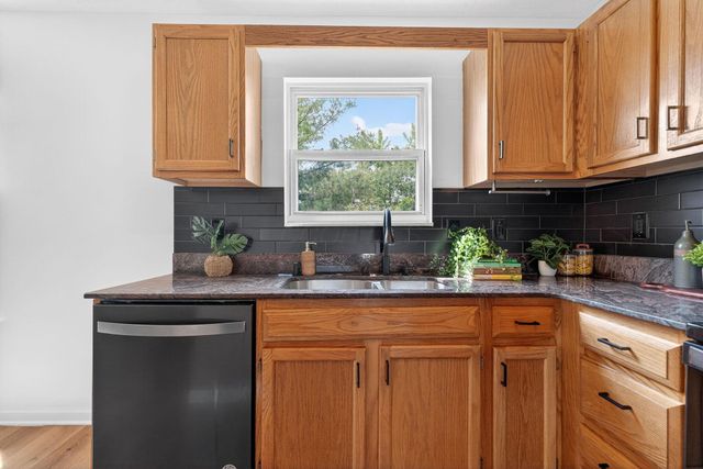 367 Effington Lane, Columbus, OH 43207