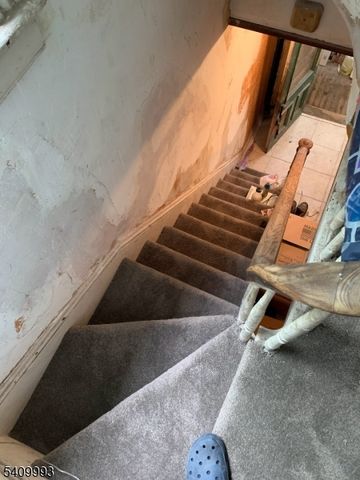 637 Court St, Elizabeth City, NJ 07206