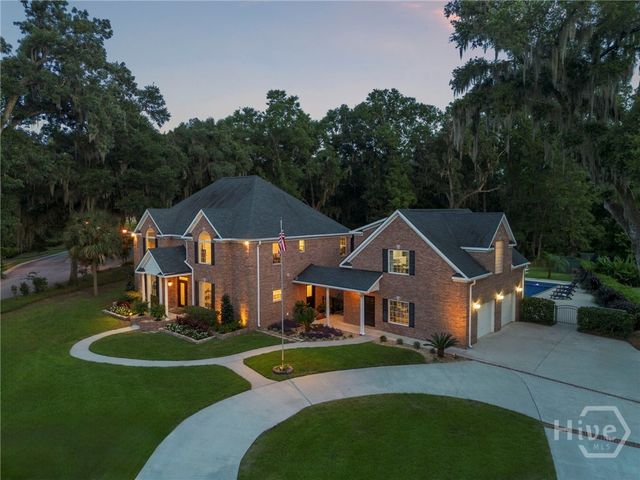 53 Bluff View Drive, Richmond Hill, GA 31324