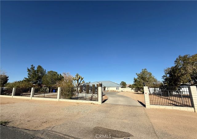 21160 US Highway 18, Apple Valley, CA 92307
