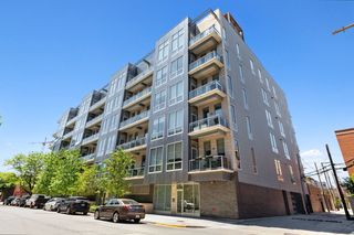 122 S Aberdeen Street 5N, Chicago, IL 60607