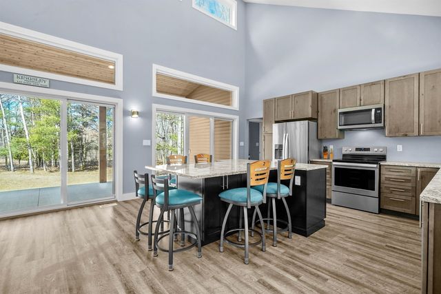 6762 Pierce Road, Paradise Twp, MI 49649