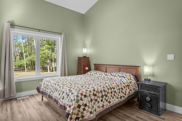 6762 Pierce Road, Paradise Twp, MI 49649