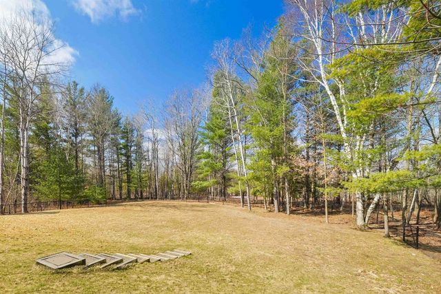 6762 Pierce Road, Paradise Twp, MI 49649