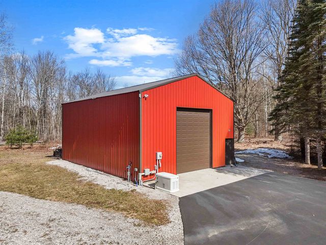 6762 Pierce Road, Paradise Twp, MI 49649