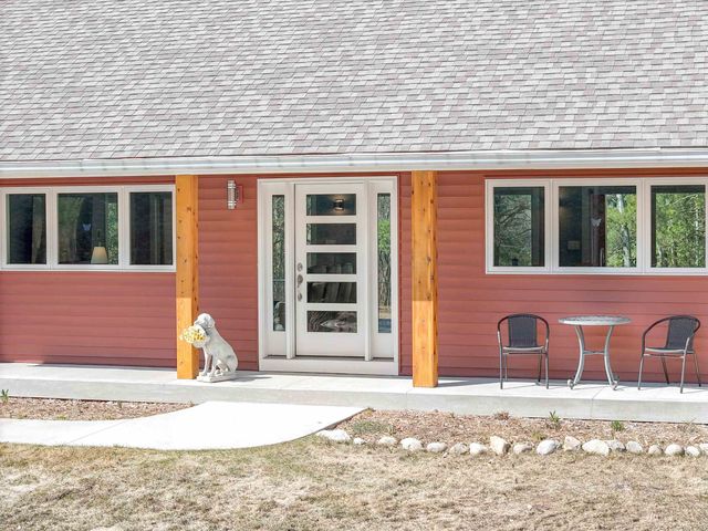 6762 Pierce Road, Paradise Twp, MI 49649