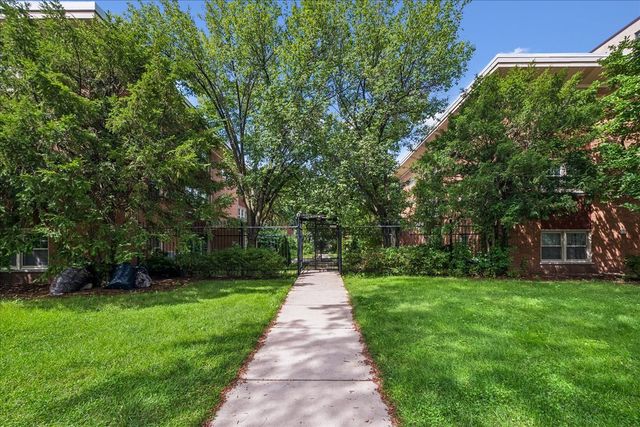 7536 N RIDGE Boulevard 3E, Chicago, IL 60645