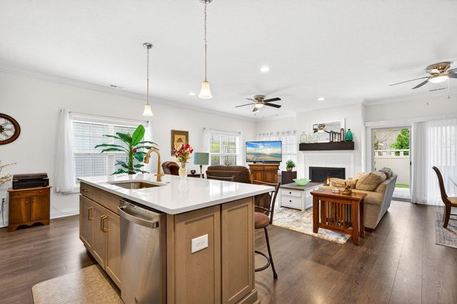 10245 Hyland Run, Plain City, OH 43064