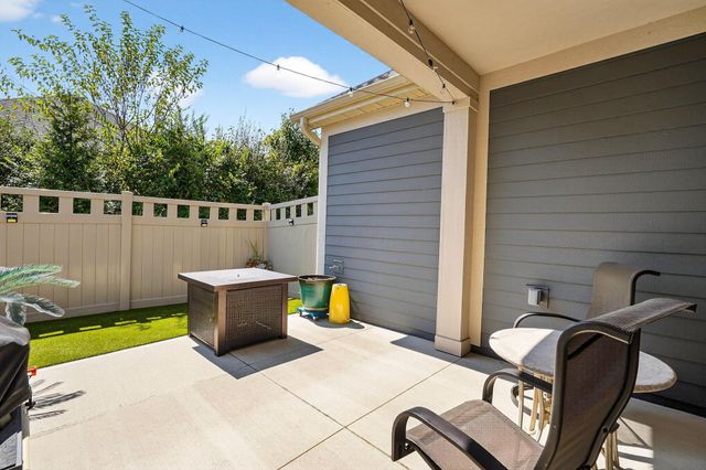 10245 Hyland Run, Plain City, OH 43064