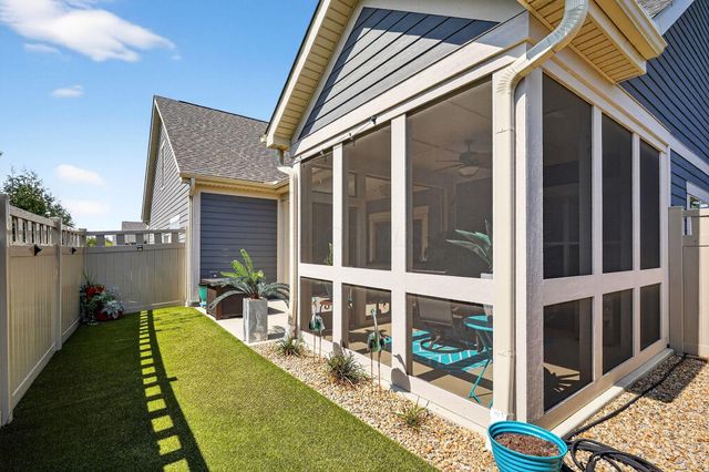 10245 Hyland Run, Plain City, OH 43064